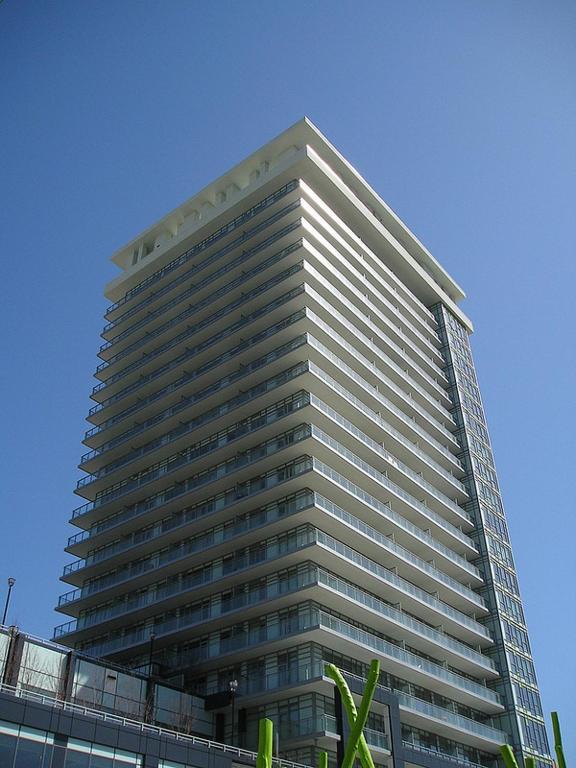 Square One Fully Furnished Suite Mississauga Buitenkant foto